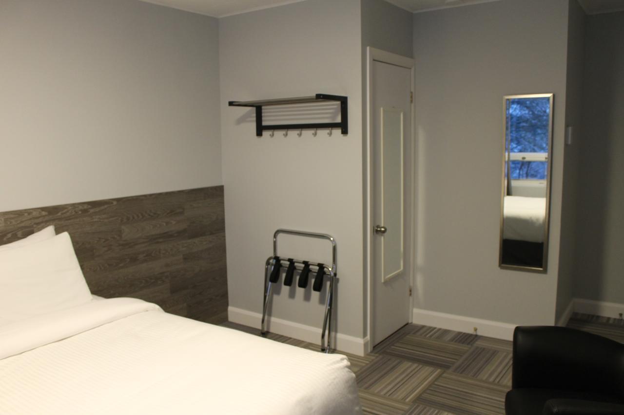 Auberge Valcartier Saint-Gabriel-de-Valcartier Extérieur photo