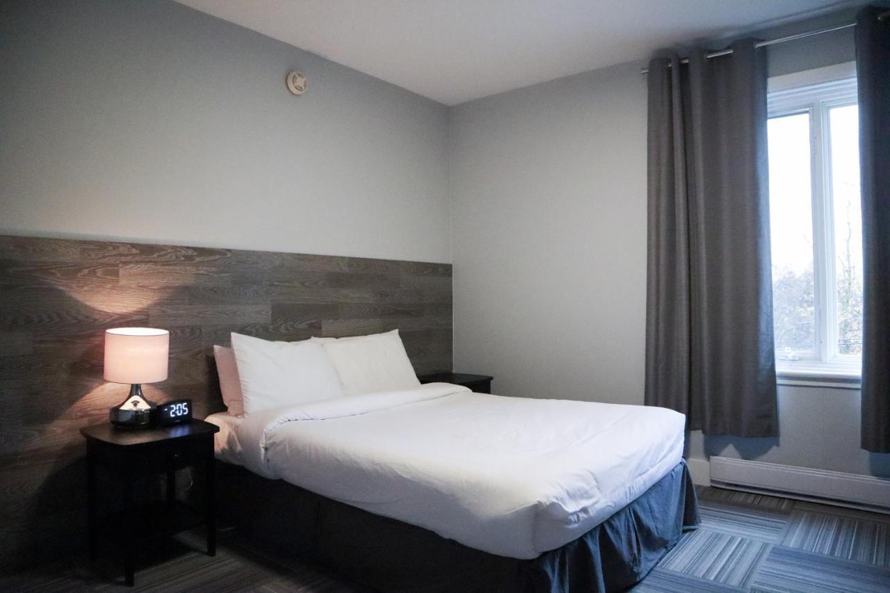 Auberge Valcartier Saint-Gabriel-de-Valcartier Extérieur photo